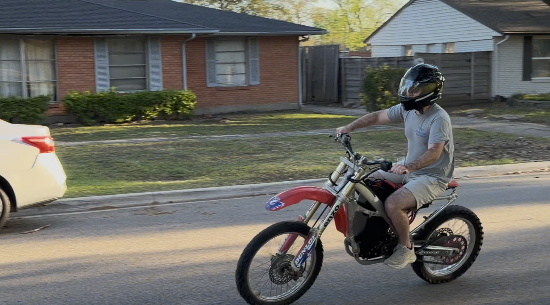Electric dirt bike